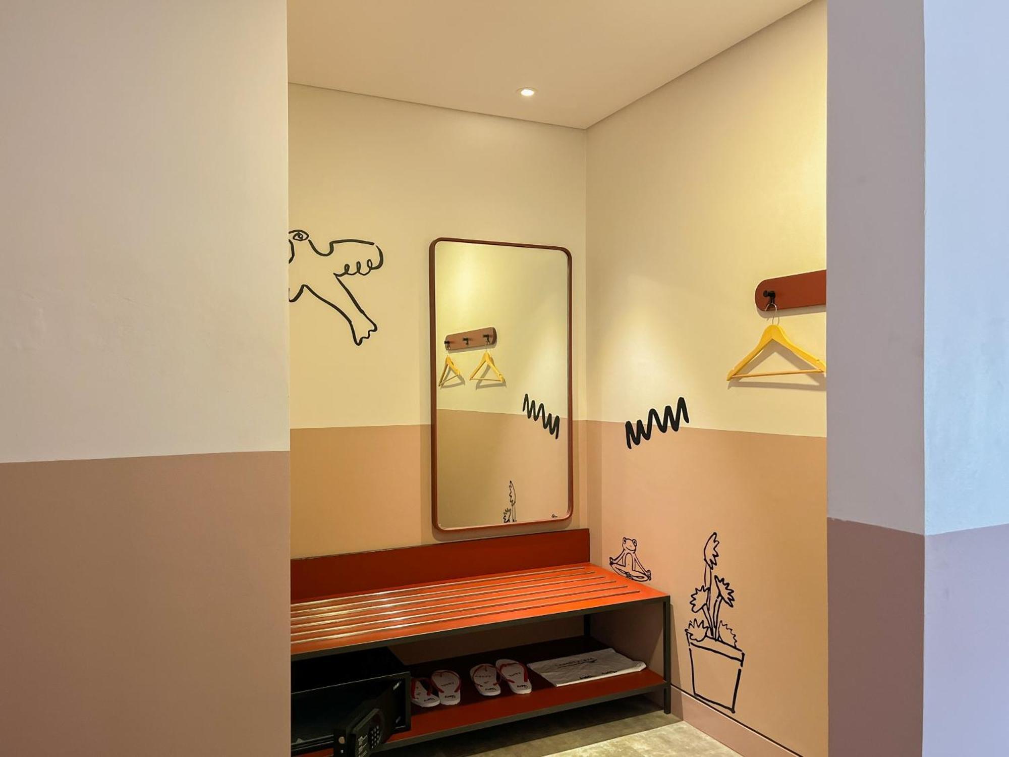 Kotta Go Hotel Tegal エクステリア 写真